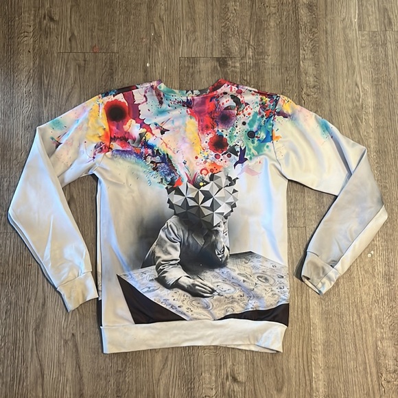 Sweater - Picture 2 of 3